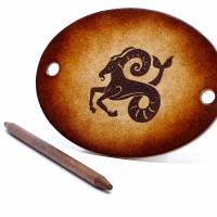 Leder Haarspange mit Tierkreiszeichen Steinbock - OX Antique Zodiac Capricorn by Vickys World - Rindsleder & Holz Bild 3