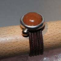 Wickelring aus Leder mit schickem Edelstein-Cabochon in Orange Bild 2