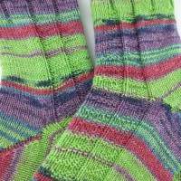 Socken Größe 42/43, handgestrickt, bunte Socken für Damen und Herren Bild 3