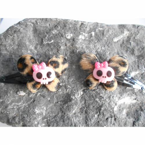 Paar Schmetterlinge Haarspange Skull Stoff Totenkopf leo fellig