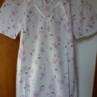 Vintage Damen-Nachthemd mit rosa Blüten - DDR - 80er Jahre ... Bild 2
