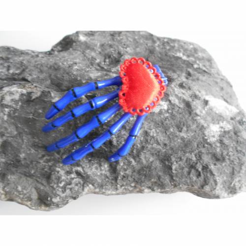Dunkelblau   Skeletthand Haarklammer mit Herz 
