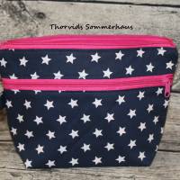 Kulturtasche große Größe mit Außentasche, Sterne dunkelblau, pink Bild 1