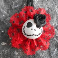 Skull  Blume Stoff rot Spitze  Totenkopf ,Haarspange , schwarze Rose Bild 2