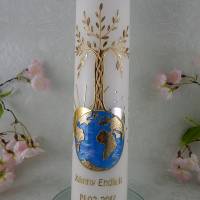 Taufkerze Mädchen Jüngen Lebensbaum blau gold Baum des Lebens Weltkugel Name Datum Spruch individualisierbar Bild 2