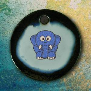 Orgineller Keramik Anhänger blauer Elefant. lustig Tiere Kette Kettenanhänger Halskette Modeschmuck Kinder Mädchen Junge Bild 1
