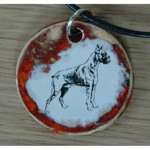 Orgineller Keramik Anhänger mit einem Boxer; Hund, Schmuck, handgefertigt, homemade, Halskette, Geschenk, Herren, Kinder