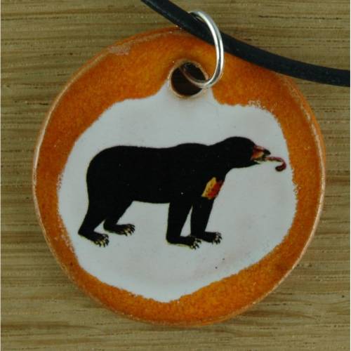 Orgineller Keramik Anhänger mit einem Brillenbär; Kragenbär, Bär Asien Tiere Kette, Schmuck, Talisman, Beuteltier, Tier