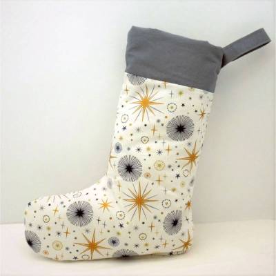 Personalisierbarer Nikolausstiefel mit Sternmotiv – Nikolaussocke, Geschenk & Weihnachtsdeko