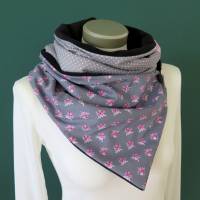 Wickelschal Rosen grau pink Knopfschal Fleece warmer Schal mit Knopf Patchwork Bild 3