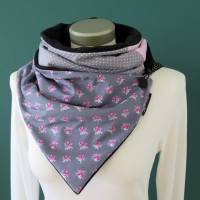 Wickelschal Rosen grau pink Knopfschal Fleece warmer Schal mit Knopf Patchwork Bild 5