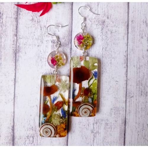 Schöne lange Ohrringe Waldstück Pilz Erdbeere