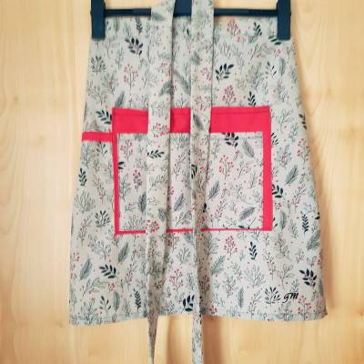 Stoffschürze, Bistroschürze, Halbschürze mit großen Taschen und langen Bindebändern – Unikat für Küche und Garten