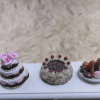 Miniatur Schwarzwälder Torte Kirschtorte zur Dekoration oder zum Basteln - Puppenhaus Bild 2