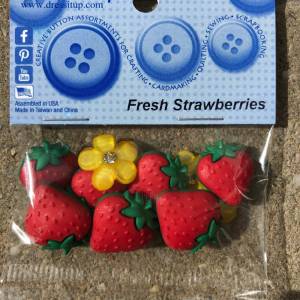 Dress it up - Knöpfe „Fresh Strawberries“ Bild 1