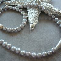 Wunderschöne,klassisch-moderne Perlenkette,Silber-Graue Perlenkette mit Designer Zwischenteil,Echte graue Perlenkette, Bild 7
