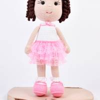 Handgefertigte gehäkelte Puppe Puppe "Isabella" aus Baumwolle Bild 1