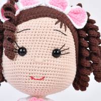 Handgefertigte gehäkelte Puppe Puppe "Isabella" aus Baumwolle Bild 7