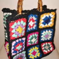Granny-Square-Tasche mit Baumwollgarn gehäkelt, trendige Tasche, Granny-Square-Bag Bild 1