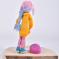Handgefertigte gehäkelte Puppe Puppe "AMELIE" aus Baumwolle Bild 6