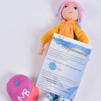 Handgefertigte gehäkelte Puppe Puppe "AMELIE" aus Baumwolle Bild 9