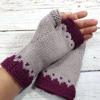 Fingerlose Handschuhe, gemusterte Armstulpen aus Wolle (Bio) gestrickt Bild 8