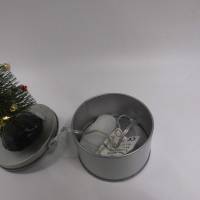 Miniatur Weihnachtsbaum mit Beleuchtung für Puppenhaus Wichtel Elfenreich  zur Dekoration oder zum Basteln - Puppenhaus Bild 5