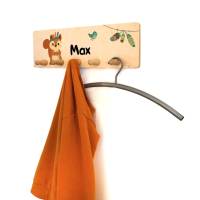 Kindergarderobe mit 4 oder 5 Haken, Kleiderhaken als Geschenk für Kinder, Garderobenleiste personalisiert mit Name, Moti Bild 5