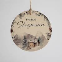 Personalisiertes Türschild "Wintertime" aus Holz mit Name für Familien • Geschenk zur Hochzeit und Geburt Bild 1