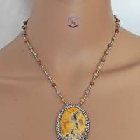 Kurze Halskette mit wunderschönem Hummel Jaspis (Bumble Bee), eingebettet in Miyuki und Glasschliff Perlen. Unikat!! Bild 8