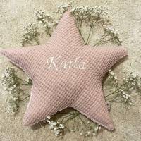 Sternenkissen aus Waffelpique mit Namen personalisiert in rosa, Rückseite Baumwoll Frottee Bild 1