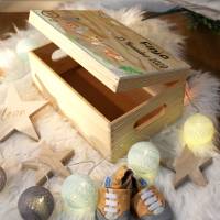 Erinnerungskiste Baby, aus Holz, Erinnerungsbox, personalisierbar mit Name und Datum, individuelle Holzkiste mit Deckel Bild 5