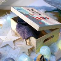 Erinnerungskiste Baby, Holz-Erinnerungsbox, personalisiertes Geschenk zur Geburt, Spielzeugkiste aus Holz, Maritim Bild 4