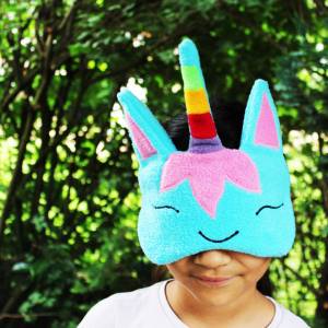Schlafmaske, Schlafbrille einhorn blau türkis Regenbogen unicorn frauen kinder Reise-Zubehör Reise-Accessoire Spa-maske Bild 2