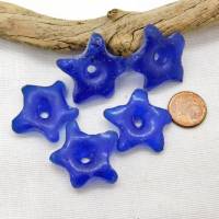 5 handgemachte  Krobo Recyclingglasperlen aus Ghana - Sterne- ca. 30x7mm - blau Bild 4