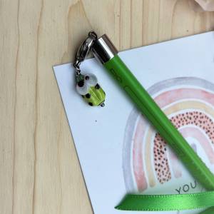 Einschulungsset Grün, Einschulungsgeschenk, Stift mit Käfer, Schlüsselanhänger Schulkind Bild 4