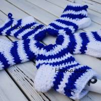 blau-weiße Adventskalender Söckchen * gehäkelt * 24 Socken * Weihnachtskalender Bild 1
