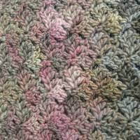 Schal, Häkelschal, rosa, grau, beige, Wollmischung, Handarbeit, gehäkelt Bild 5