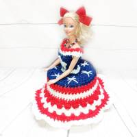 Lady Amerika, USA, Klorollenpuppe, gehäkelt, Versteck für die Klorolle Bild 4
