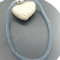 drahtgestrickte Halskette, jeansblau Bild 3