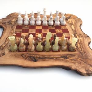 Schachspiel rustikal aus Olivenholz Schachbrett Gr.L inkl.32er Schachfiguren aus Onyx Marmor Naturprodukt Handarbeit Ges Bild 2