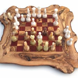 Schachspiel rustikal aus Olivenholz Schachbrett Gr.L inkl.32er Schachfiguren aus Onyx Marmor Naturprodukt Handarbeit Ges Bild 7