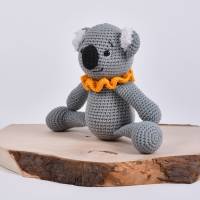 Handgefertigter gehäkelter Amigurumi Kuscheltier Koala "KOKO" aus Baumwolle, Ideal als Geschenk zur Geburt und O Bild 2
