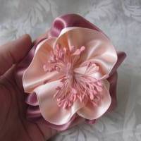 Rosa Kopfschmuck Haarklammer Satin Blume "Reve" für die Braut und festliche Anlässe Bild 3