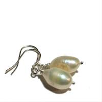 Große Perlenohrringe Barockperlen weiß handgemacht an 925er Silber Tropfenohrringe Geschenk Bild 3