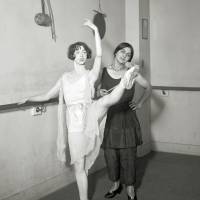 Ballett Schule New York 1910 schwarz weiß Fotografie Bild Kunstdruck gerahmt 39 x 51 cm Wandbild Vintage Bild 3