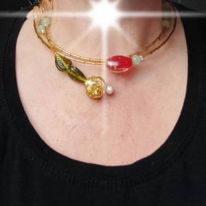 Drahtjuwel Halsreif gold, Perlenkette, Collier Perlen, Kette Blume, offene Halskette Bild 2