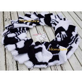 schwarz-weiße Adventskalender Söckchen * gehäkelt * 24 Socken * Weihnachtskalender