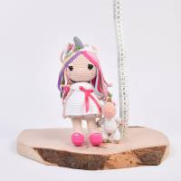 Handgefertigte gehäkelte Puppe "MILA" aus Baumwolle Bild 8