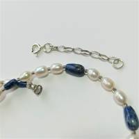 Perlenkette weiß handgemacht mit Sodalith und Lapslazuli blau Collier Weihnachtsgeschenk Kette Bild 4